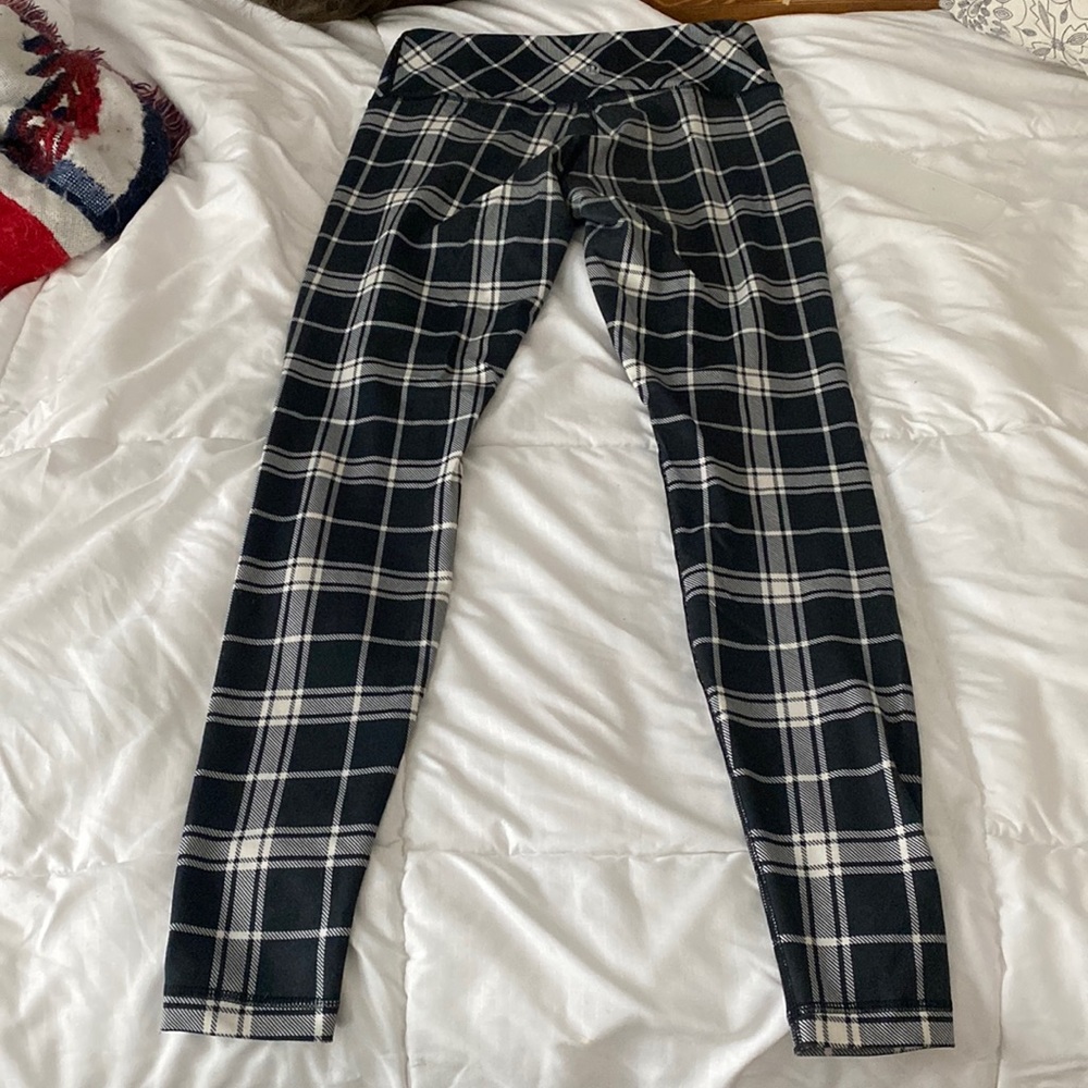 Limited Brushed Plaid Lululemon Wunder Unders 8